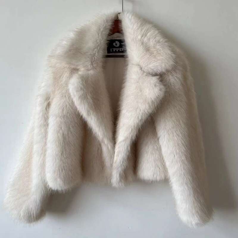 2024 Brand Autumn Winter Coat Women Short Lazy Wind Fox Fur Jacket Cropped Fluffy Casaco De Pele Feminino