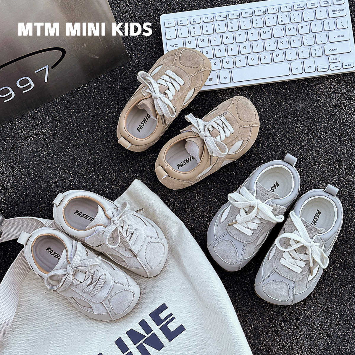 Athletic Outdoor Childrens moral training shoes 2025 spring edition Korean version for boys and girls board shoes childrens sports shoes baby soft sol