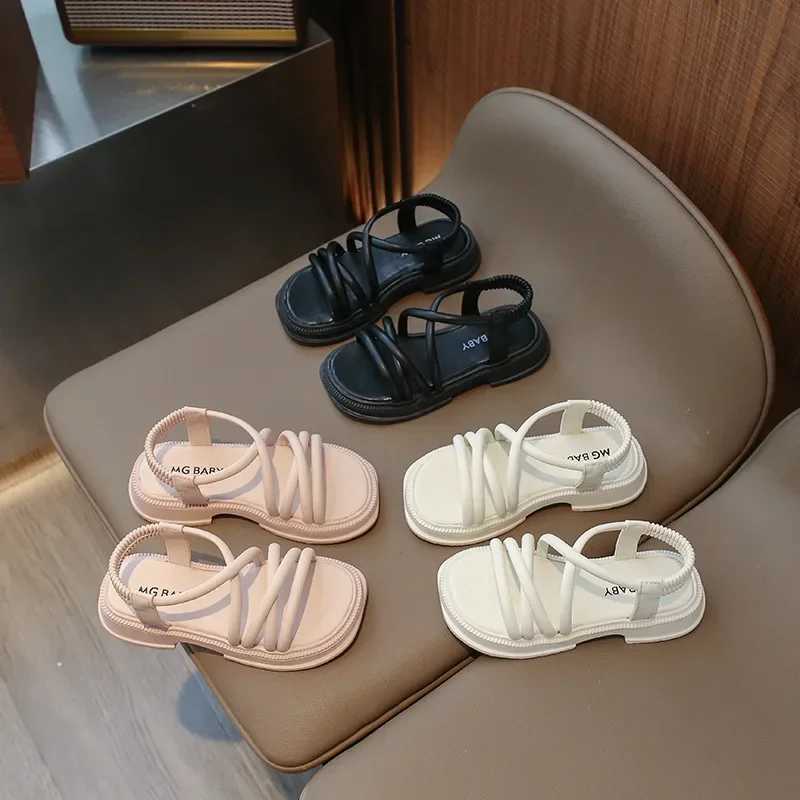 2024 New Girl Sandals PU Version Soft Open Toe Breathable Simple Summer Fashion Childrens Casual Shoes Princess Childrens Fashion PUT250315