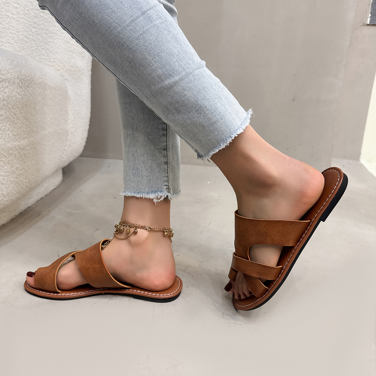Casual Women's Open-Toe Shoes - Breathable & Versatile Flat Sandals