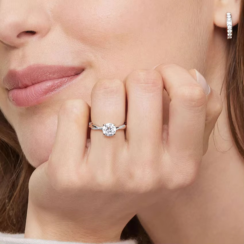 Oval Moissanite Womans 925 Silver Unique Rings Luxury Ring 14K 18K Lab Grown Diamond Engagement Ring For Women Moissanite