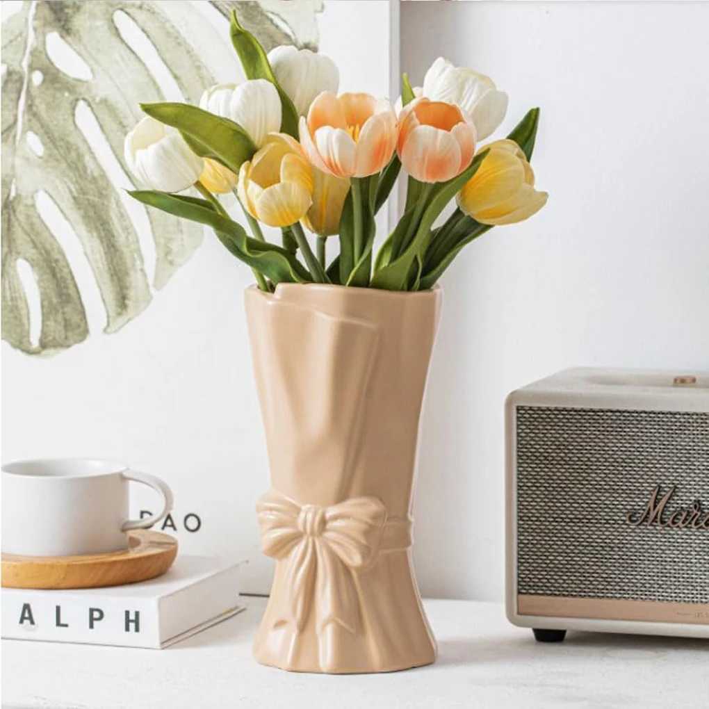 Elegant Bow Premium Green And Flowers Cute Adds Beauty Decor Delicate Flowers Handcrafted Texture Vase Milky WhiteT250315