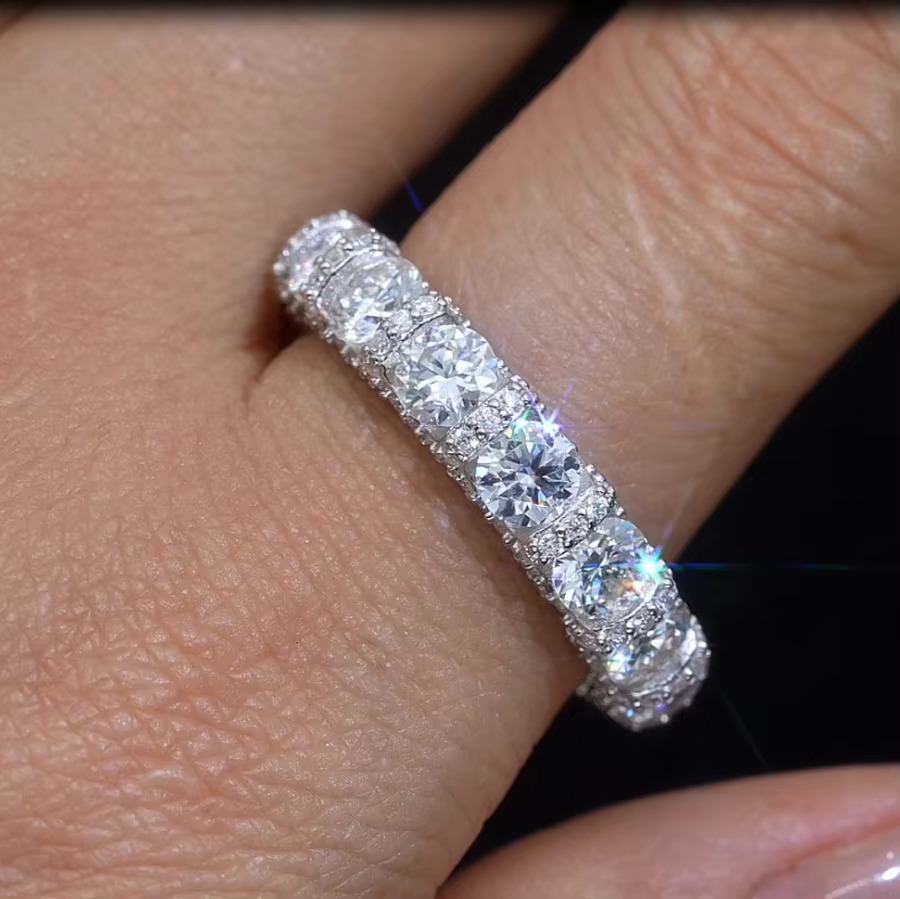 Luxury Jewelry 925 Silver Hip Hop Ring Charm Luxury Jewelry Moissanite Ring Moissanite Custom Ring Iced Out