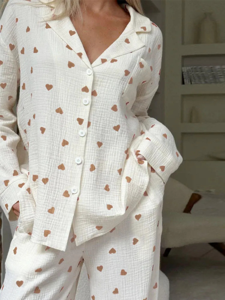 Womens twopiece set of pure cotton collar printed heartshaped full sleeved shirt loose waist pants womens spring pajamas 250313