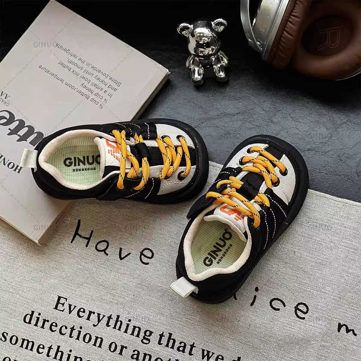 Athletic Outdoor Zhigu Home 2025 Spring Versatile Boys Soft soled Comfortable Sneakers for Girls Dopamine colored Preschool SneakersY250314Q7W1
