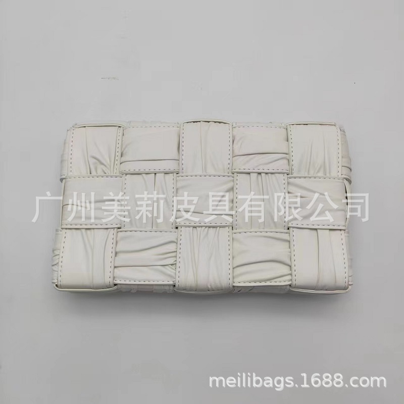 Knitted Pillow Pleated Fashionable Tofu 2023 New Single Shoulder Crossbody Bag, Women's Bag