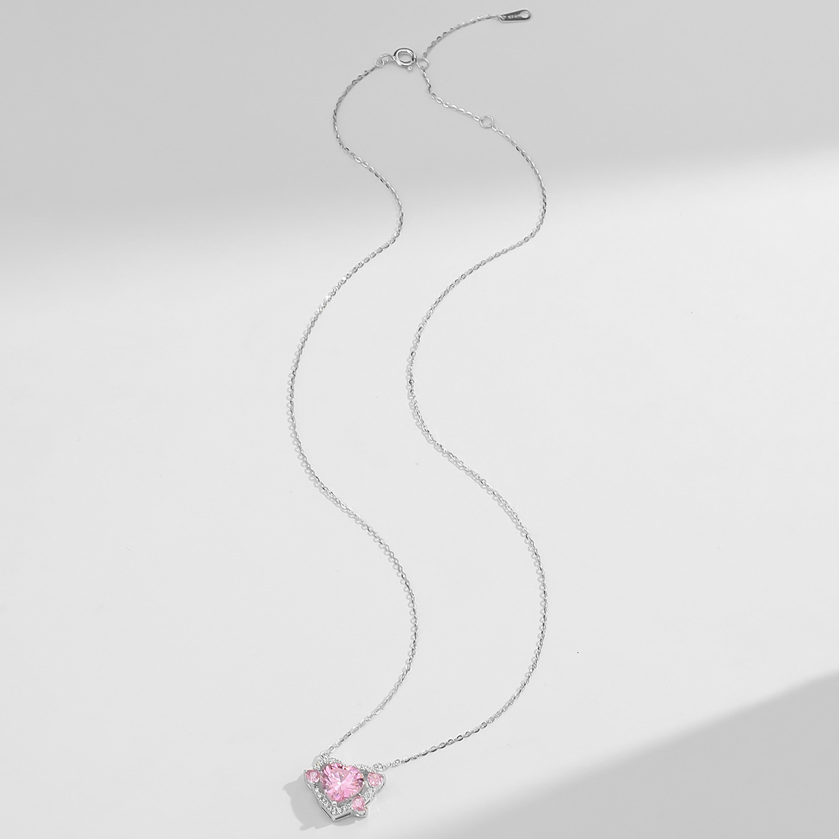 S925 Silver Necklace Female Sterling Silver Daji Maid Coffee Guardian Heart Zircon Necklace Net Red Minority Collarbone Chain