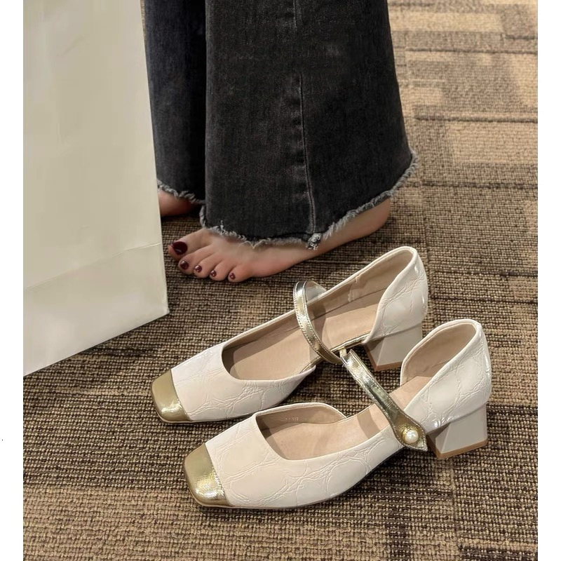 Mary Jane for women 2024 new spring/summer dress, thick heel, high-heeled sandals, French fairy gentle single shoes ddmypanda