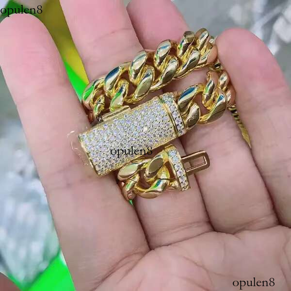Wholesale Iced Out Cuban k Chain 8-10 mm Moissanite Sier Bracelets for Men Hip Hop Gift 16K GOLD Platinum Plated