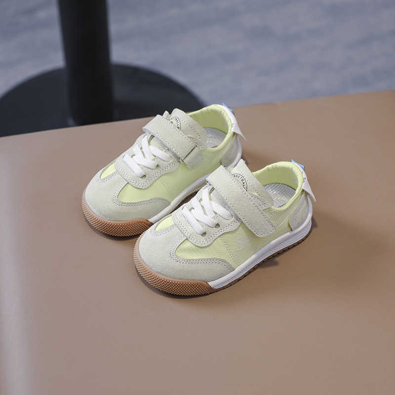 Athletic Outdoor Girls shoes anti slip soft sole Velcro casual shoes boys sports shoes fashionable board shoes breathable leather training shoesY25031