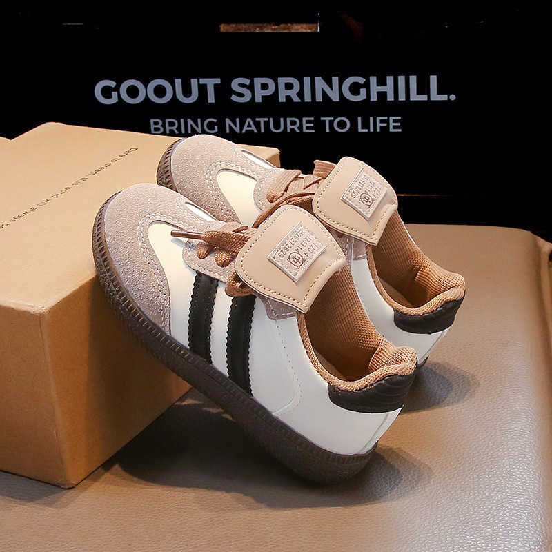 Athletic Outdoor Girls shoes 2025 new spring and autumn style childrens casual lightweight Forrest Gump shoes for girls fashion sports board shoes for