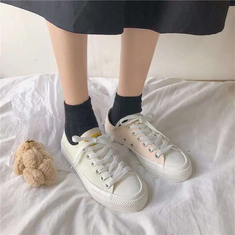 2025 new women's color changing canvas shoes designer trendy and fashionable high top lace up wooden board shoes cute casual running shoes