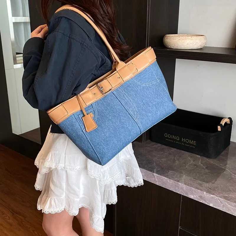 High end minimalist retro leather cross body bag suitable for womens fashionable texture designer handbags elegant party commuting handbags Y250315