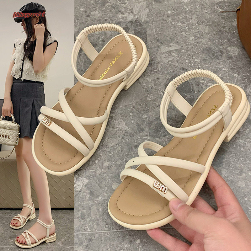 Flat bottomed rhinestone for women in spring and summer wearing 2025 new fairy style dress with soft bottom Roman beach sandals ddmypanda
