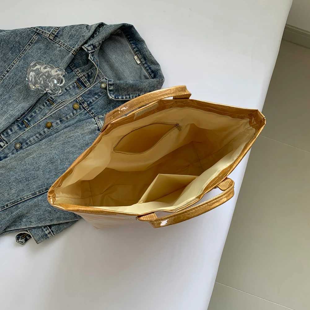 Top Handle Womens Waterproof PVC Shopping Bag Fashion Designer Womens Handbag Large Capacity Travel Simple Handbag Y250315