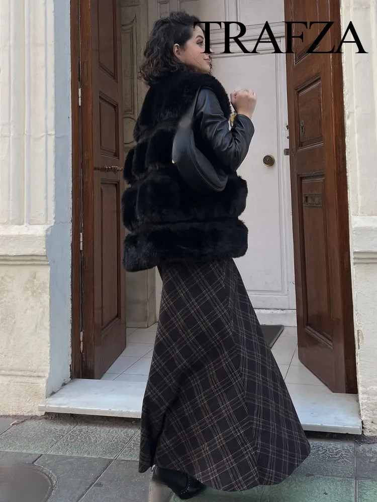 TRAFZA Women Spring Elegant High Waist Plaid Midi Skirt Versatile Pleated Woman Chic Casual Vintage Straight 250310