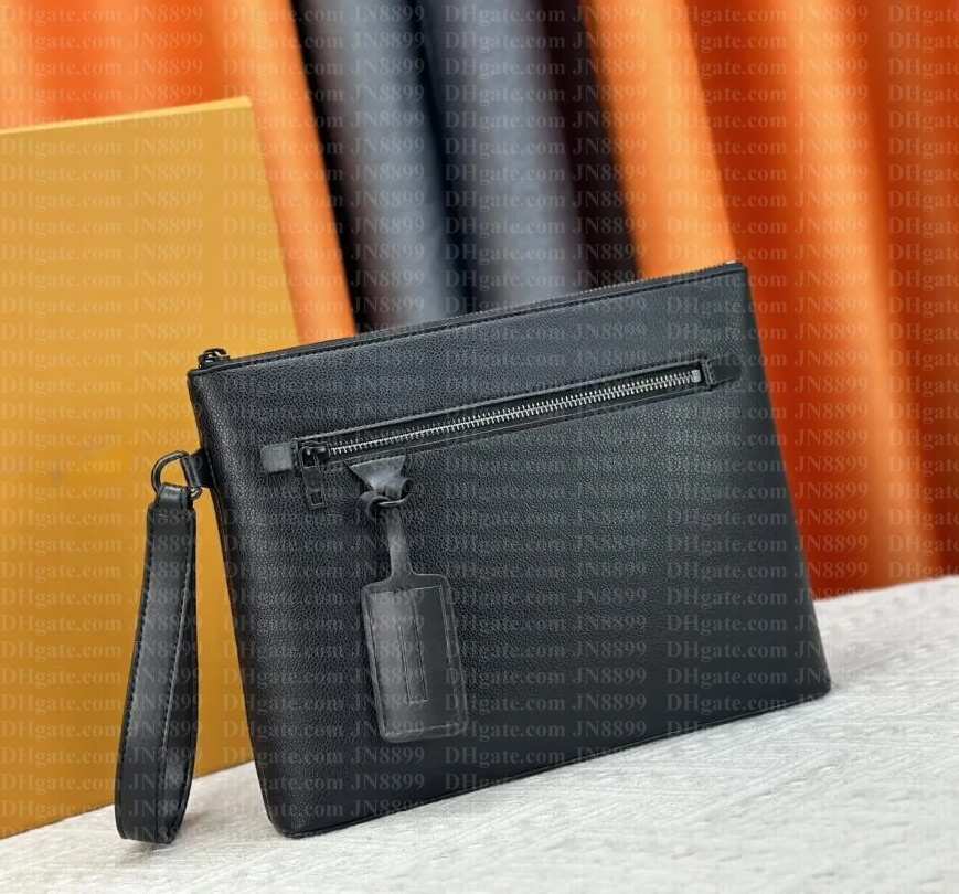High Quality Designer bag Clutch Bags New Hand bag Travel Toiletry Pouch 30cm Protection Makeup Clutch Men Briefcases Women Leather Waterproof Cosmetic Bags