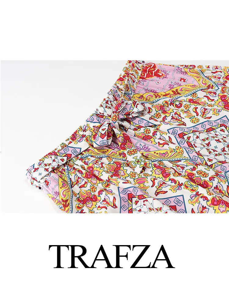 TRAFZA Womens Retro Geometric Print Set Sleeveless Sling Elastic Bottom TopHigh Waist Lace Wide Leg Spring Ethnic Style 250313