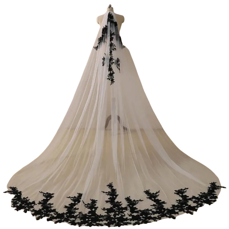 Black And Ivory Long Bridal Veils Lace Appliques One Layer Chapel Length Wedding Veil For Bride Custom Made Vintage Gothic Women Veil