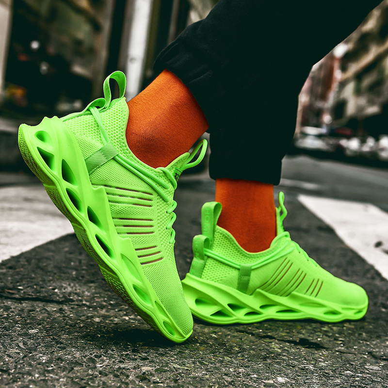 Men's Mesh Sneakers 2025 New Fashion Lightweight Breathable Mesh Running Shoes Women Youth Plus Size Designer Shoes