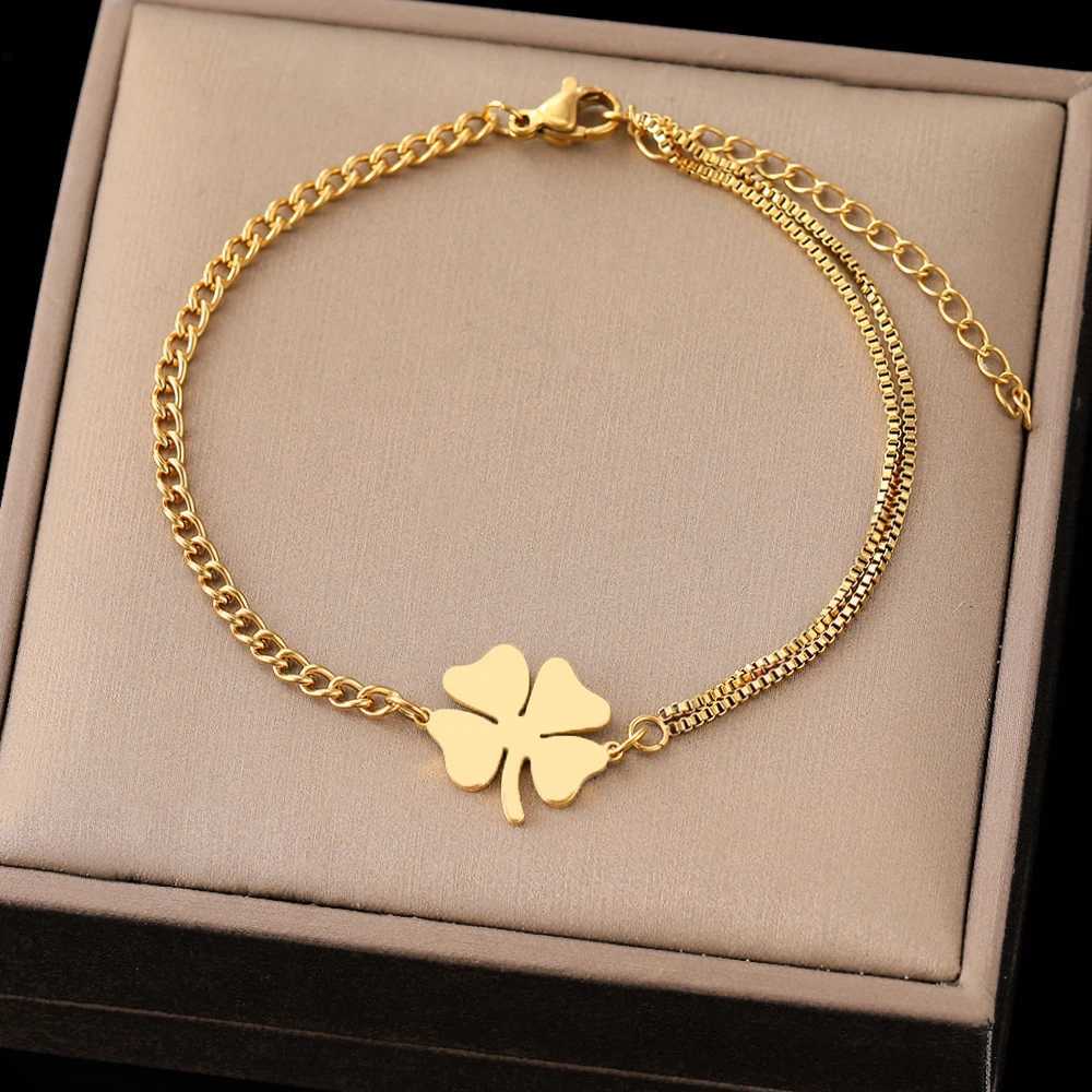 Stainless Steel Bracelet Classic Lucky S Pendant Hip Hop Bracelet Womens Jewelry Non Fading High Quality Daily WearXJ250315