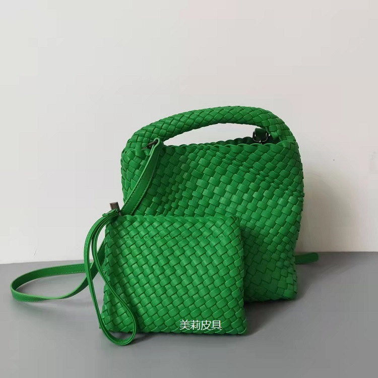 Woven Handbag, Shoulder Cross, Baozi Mother Hot Selling Women's Bag, Internet Celebrity, Same Style, 2022 New Model