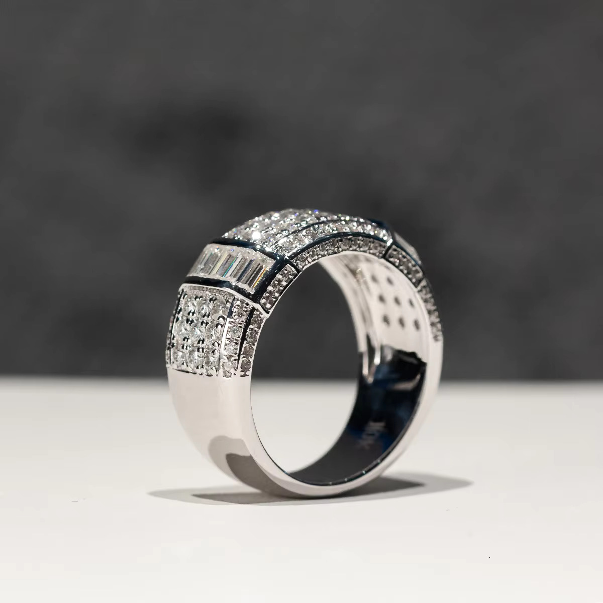 Custom Jewelry Micro Pave Setting 925 Silver Ring With Moissanite Diamond Wedding Ring Men