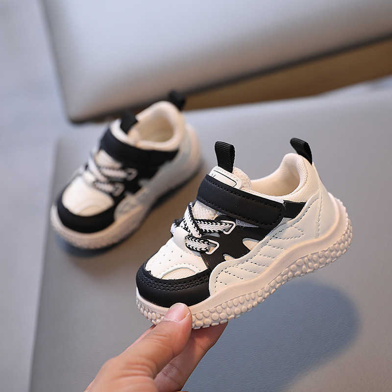 Athletic Outdoor Spring and Autumn baby soft soled walking shoes casual board shoes anti slip breathable sports shoes white shoes childrens Korean ver