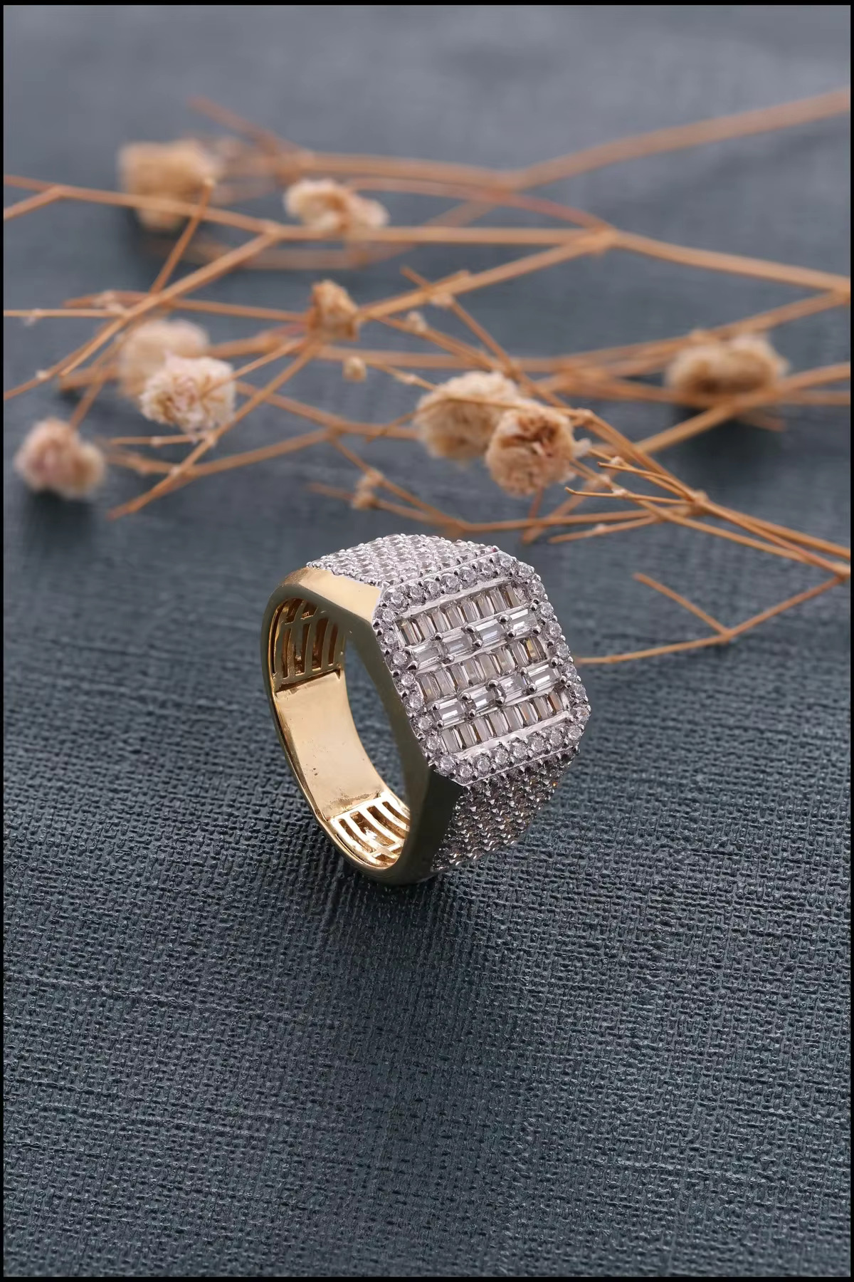 Luxury Hip Hop Moissanite Diamond Rings with Shiny Stones and Trendy Designs Perfect for Streetwear Jewelry