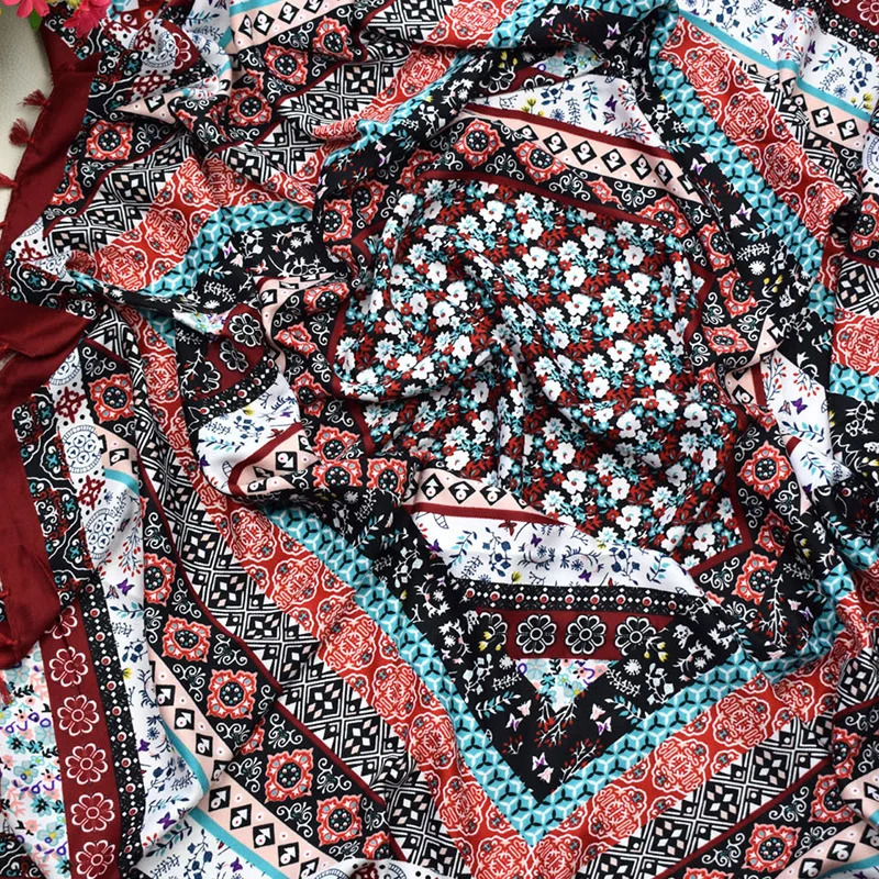 Square Tassel Winter Cotton Scarf Flower Printed Bandana For Women Hijab Bohemian Style Ladies Shawls HY03 250314