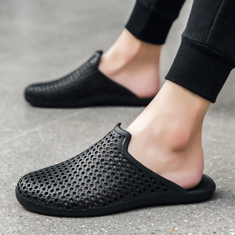 Mens half slippers non-slip outer wear wear-resistant mens slippers beach sandals and slippers home slippers 250314