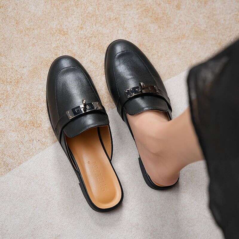 2024Summer New Korean Style One Word Slippers for Beach Outdoor Sandals Flat Bottom Large Women's Shoes
