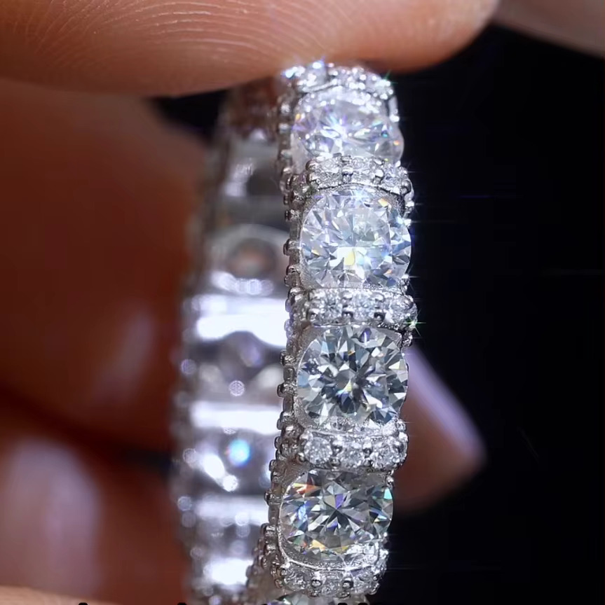 Luxury Jewelry 925 Silver Hip Hop Ring Charm Luxury Jewelry Moissanite Ring Moissanite Custom Ring Iced Out
