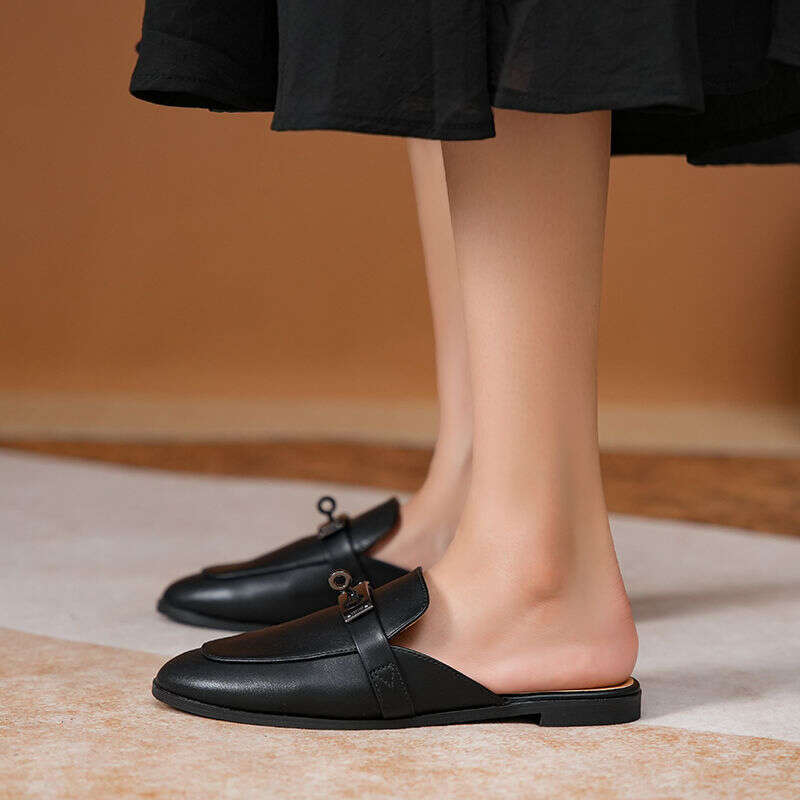 2024Summer New Korean Style One Word Slippers for Beach Outdoor Sandals Flat Bottom Large Women's Shoes