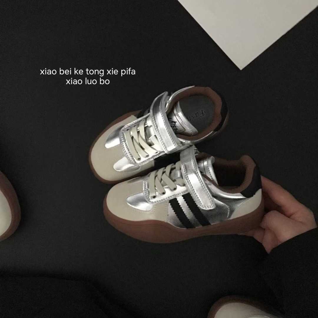 Athletic Outdoor Childrens shoes stylish and comfortable board shoes for boys 2025 autumn new style versatile for girls lightweight sports shoes for s