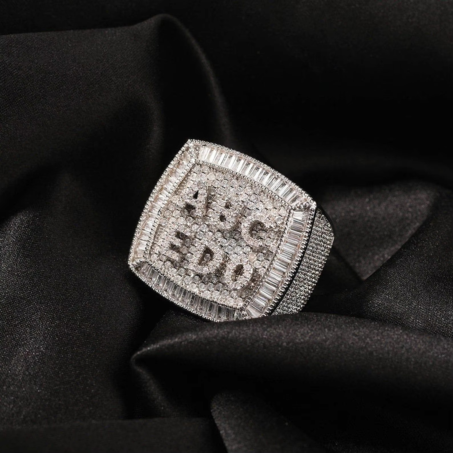 Fully Diamond Rounded Champion Ring Luxury Custom Jewelry Mens Ring Trend Hip Hop Ice Out VVS Natural 10K 14K 18K Gold
