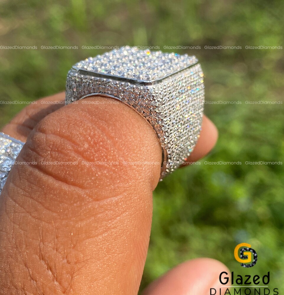 Sparkling Mens Finger Hip Hop Ring in 925 Sterling Silver and Iced Out by Round Brilliant Cut Moissanite Diamond in VVS Clarity