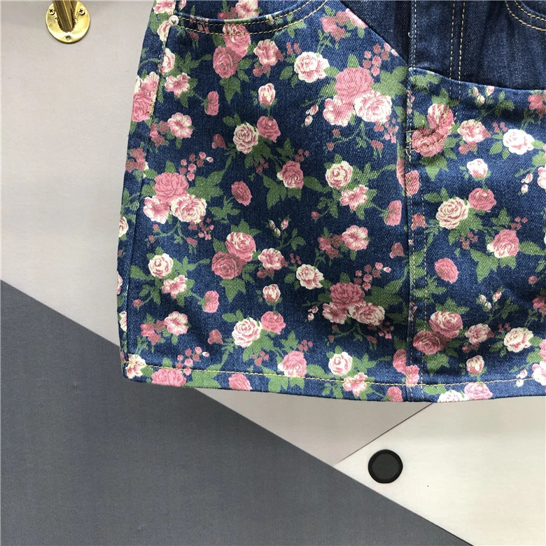 Womens Retro Printed Denim Short Leather High Waist Aline Wrap Hips Jean Shorts Street Slim Patch Work Summer 250310
