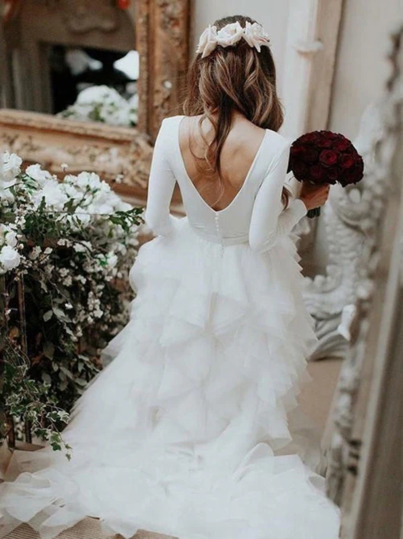 Ruffled A-Line White Wedding Dresses Backless Long Sleeves Boho Bridal Gown Simple A-Line Tiers Tulle Bride Dress Custom Made