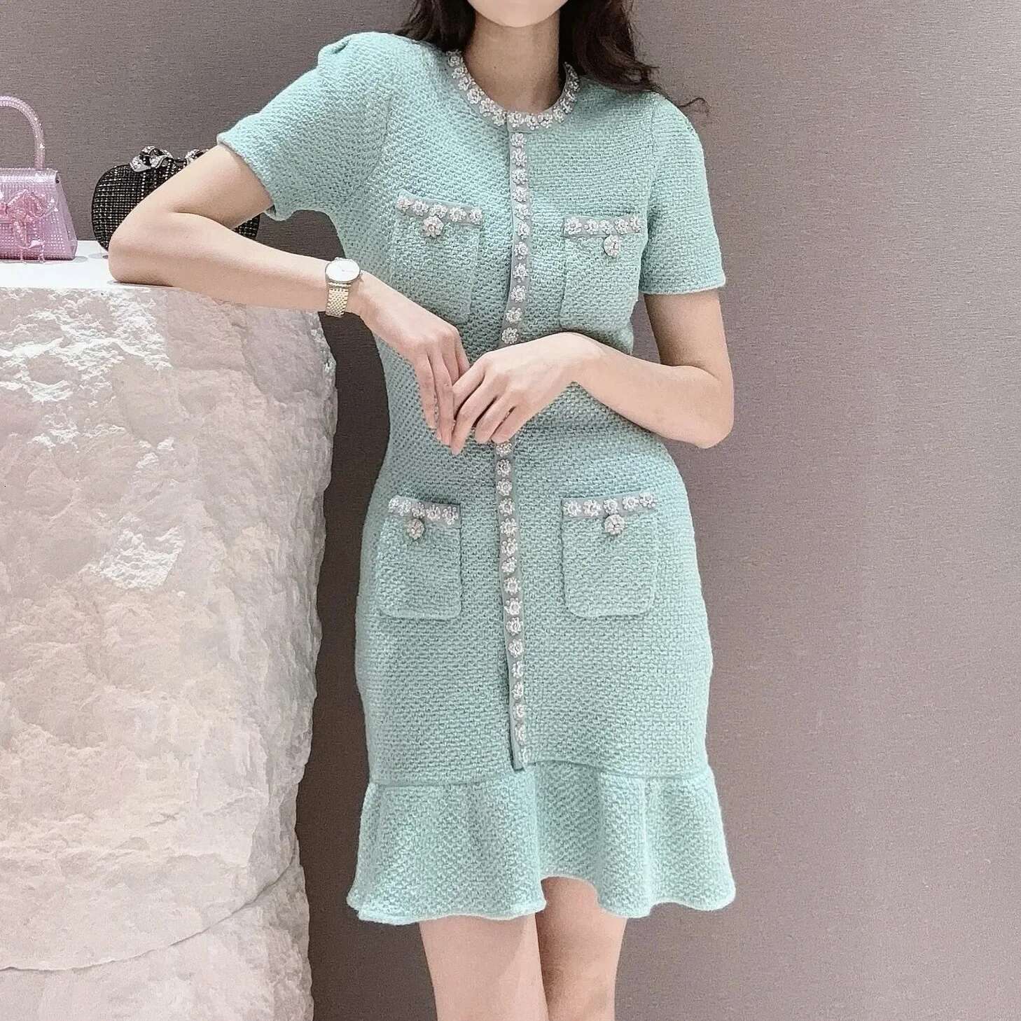 Women's Green Short Sleeve Round Neck Mini Dia Slim Fit Office Ladies Elegant Dress