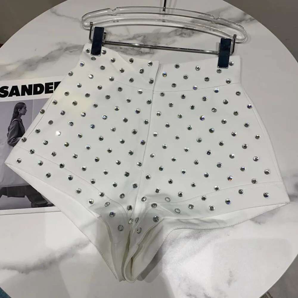 New Large Rhie Temperament For Women High Waist Slim Fit White Black Short Trousers Summer Shorts 2022