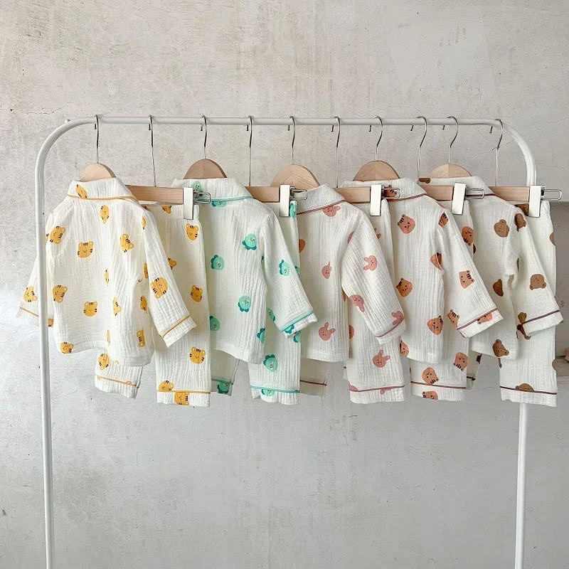 Baby pajamas 0-3 year old born boys and girls long sleeved cartoon animal printed cotton pajamas set family clothing lounge set 250314