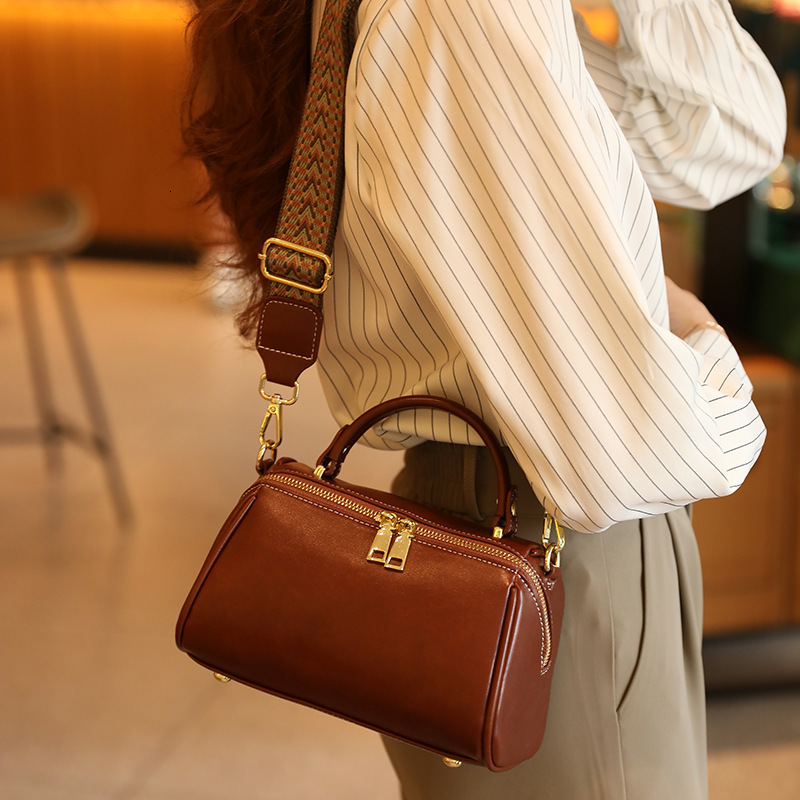 Casual Boston Pillow Women's New Versatile One Handheld Cross Shoulder Bag Trendy