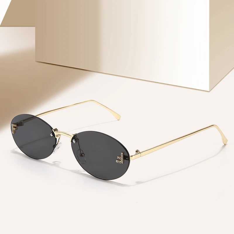 1PC Riml round frame womens diamond-encrusted metal fashion sunglasses Outdoor holiday street photo glasses W250315