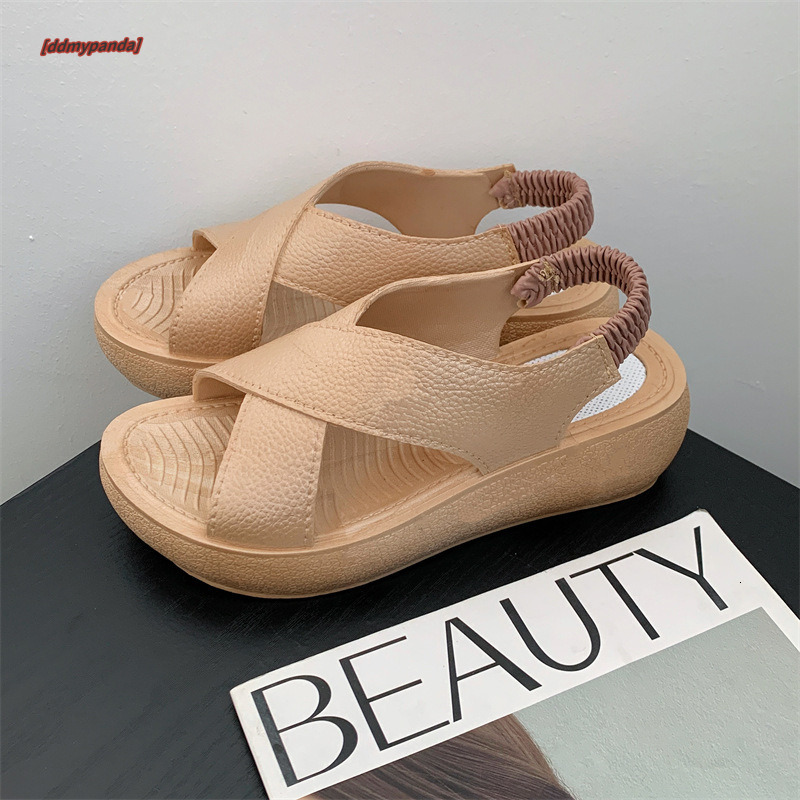 Sifanyu's new solid color summer women's casual wear, thick soled fashionable beach outdoor flat sandals for women ddmypanda