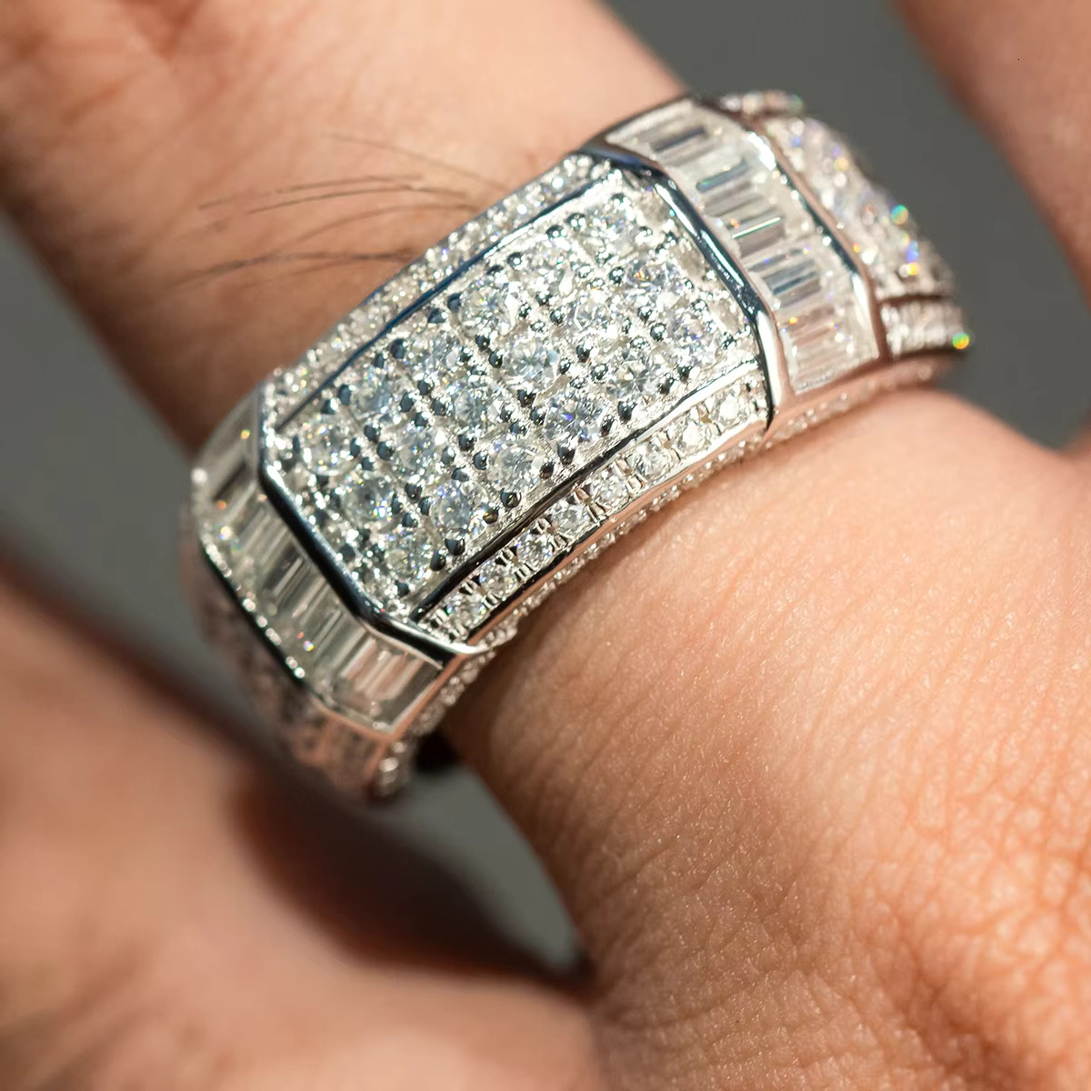 Custom Jewelry Micro Pave Setting 925 Silver Ring With Moissanite Diamond Wedding Ring Men