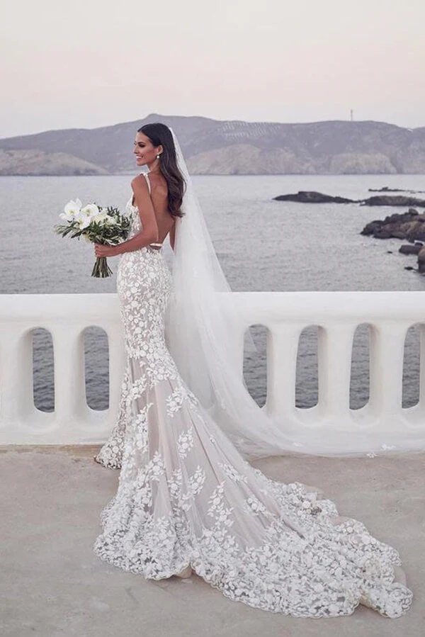 Bohemian Lace Mermaid Wedding Dresses Backless V-Neck Straps Long Beach Bridal Gown 2025 Summer Vestido De Novia Ivory And Champagne