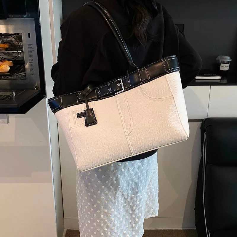 High end minimalist retro leather cross body bag suitable for womens fashionable texture designer handbags elegant party commuting handbags Y250315