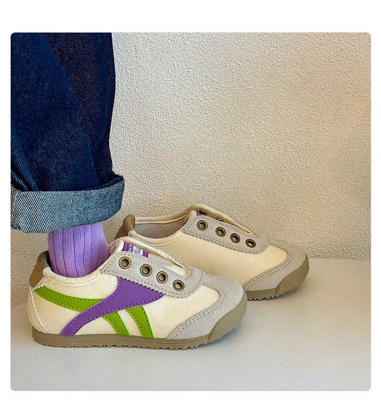 Athletic Outdoor Childrens canvas 2025 spring new style for boys and girls soft soled comfortable casual board kindergarten indoor shoes C260130