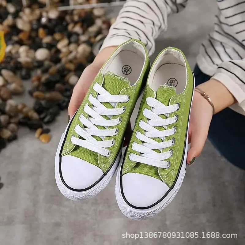 Fashionable womens canvas flat shoes for spring and summer new styles fashionable womens casual canvas breathable thick soled sports shoes Y250315